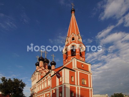 Вид сверху на церковь Николая Чудотворца на Болванке - фото №131