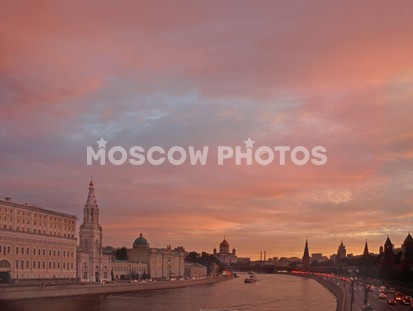 Вид на Москва-реку на закате - фото №33